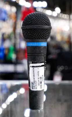 Apex - Apex381 Neodymium Dynamic Hyper-Cardioid Microphone 2